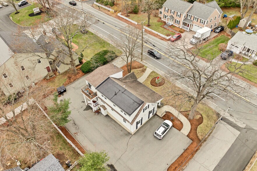 More Photos Of 205 Chelmsford St, Chelmsford Office Residential For Sale