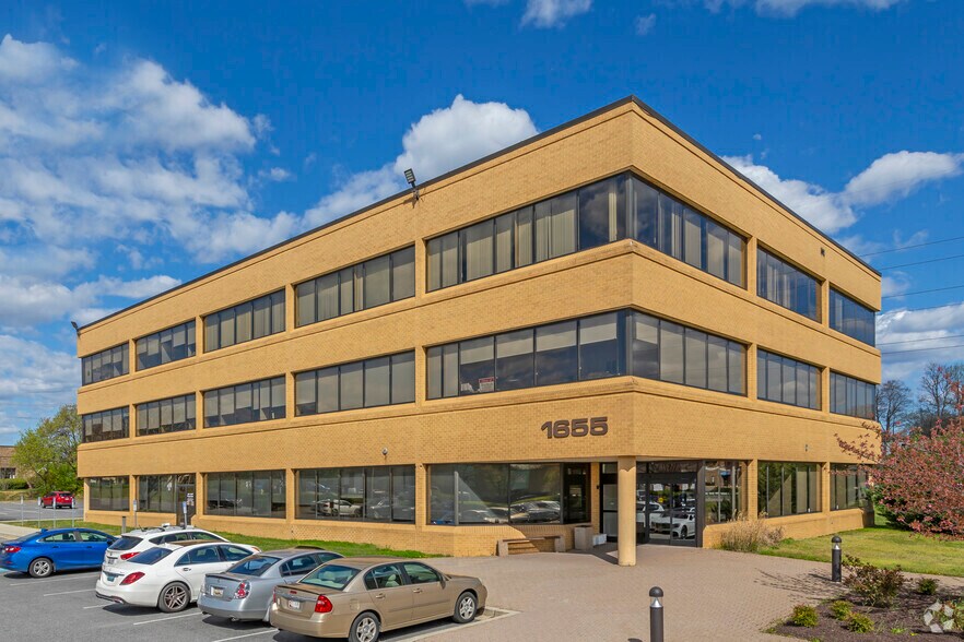 More Photos Of 1655 Crofton Blvd, Crofton Unknown For Lease