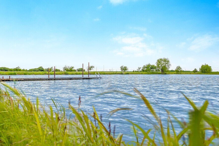 More Photos Of 2848 TX-81, Itasca Land For Sale