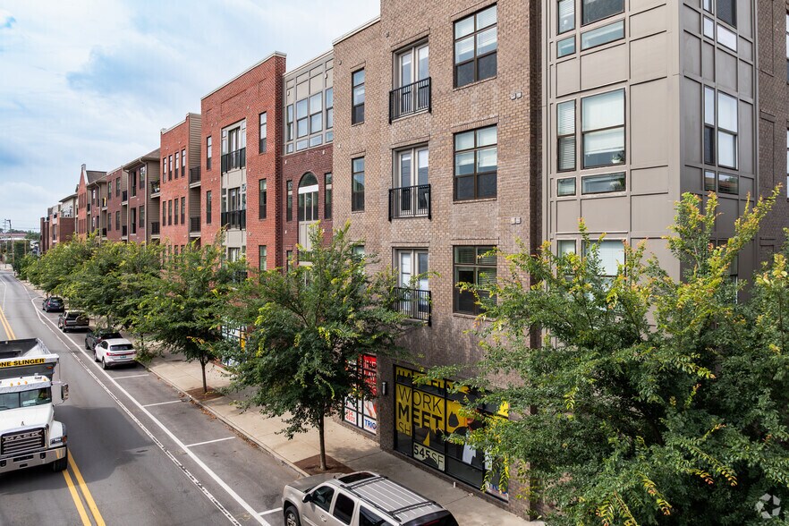 More Photos Of 1221 E Broadway, Louisville Apartments For Lease