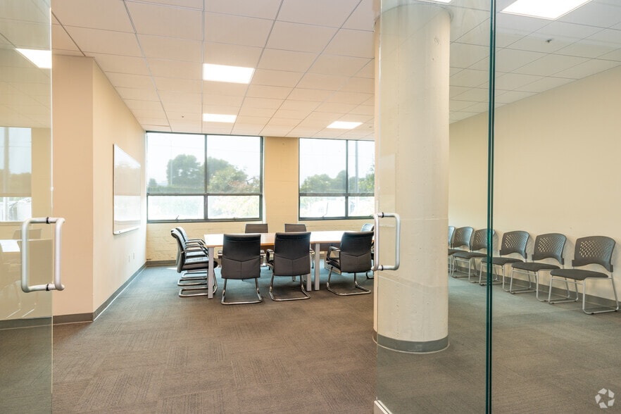 More Photos Of 1485 Bay Shore Blvd, San Francisco Office For Lease