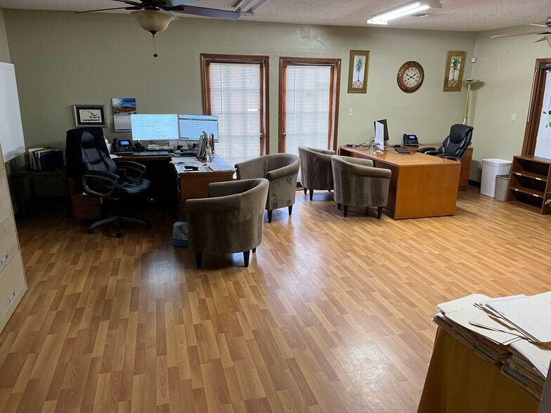 More Photos Of 1514 SE Port St Lucie Blvd, Port Saint Lucie Office Residential For Sale