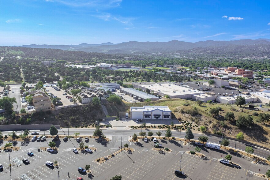 More Photos Of 1219 Gail Gardner Way, Prescott Freestanding For Lease