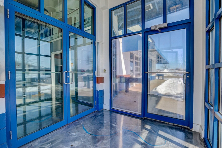 More Photos Of 2259 Deming Way, Middleton Restaurant For Sale