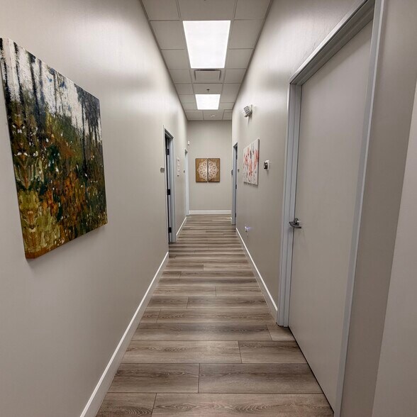 More Photos Of 945 Stockton Dr, Allen Medical For Sale