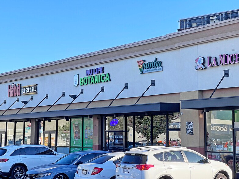 More Photos Of 7221-7239 Van Nuys Blvd, Van Nuys Unknown For Lease