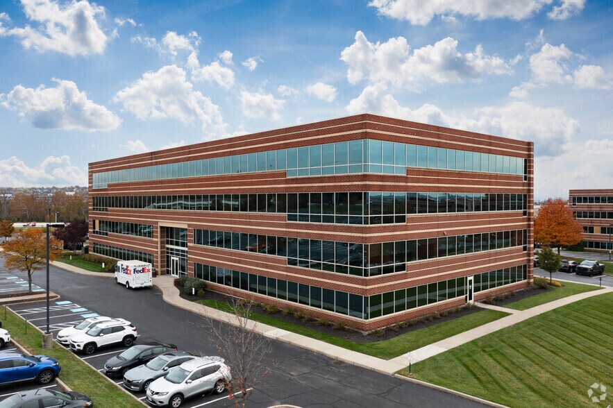 More Photos Of 9050 Centre Pointe Dr, West Chester Unknown For Lease