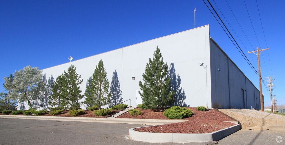 More Photos Of 5385 Alpha Ave, Reno Warehouse For Sale
