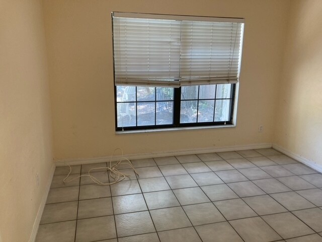 More Photos Of 2706 SE Santa Barbara Pl, Cape Coral Medical For Sale