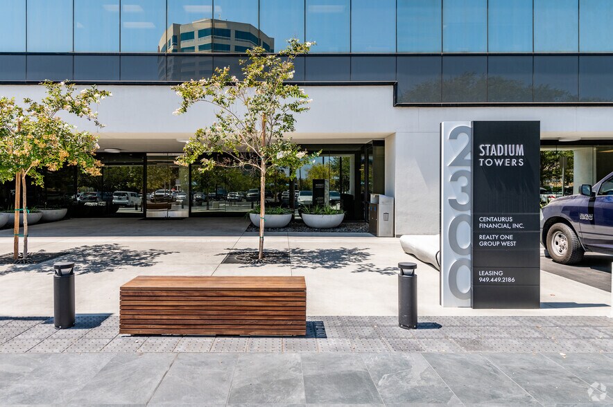 More Photos Of 2300 E Katella Ave, Anaheim Office For Lease