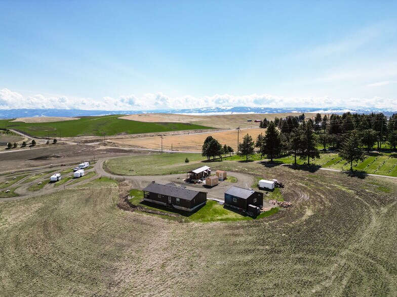 More Photos Of 110 Seubert Heights Dr, Cottonwood Trailer Camper Park For Sale