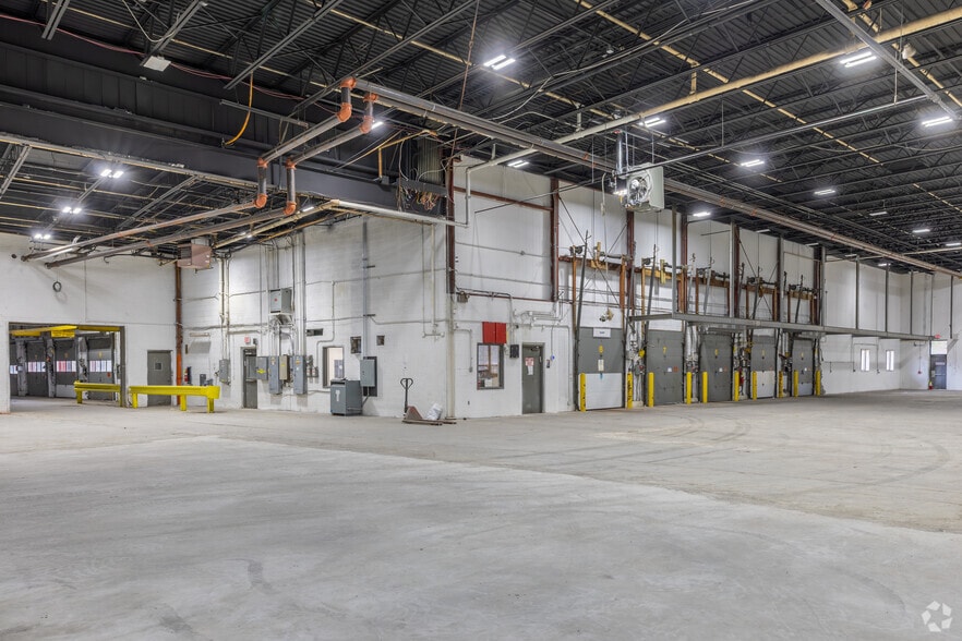 More Photos Of 104 E Park St, Bordentown Warehouse For Sale