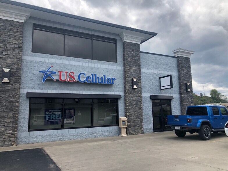 More Photos Of 32 Tygart Mall Loop, Fairmont Unknown For Lease