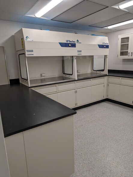 More Photos Of 1057 Gayley Ave, Los Angeles Medical For Lease