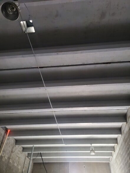 More Photos Of 4960 NW 165th St, Miami Warehouse For Sale