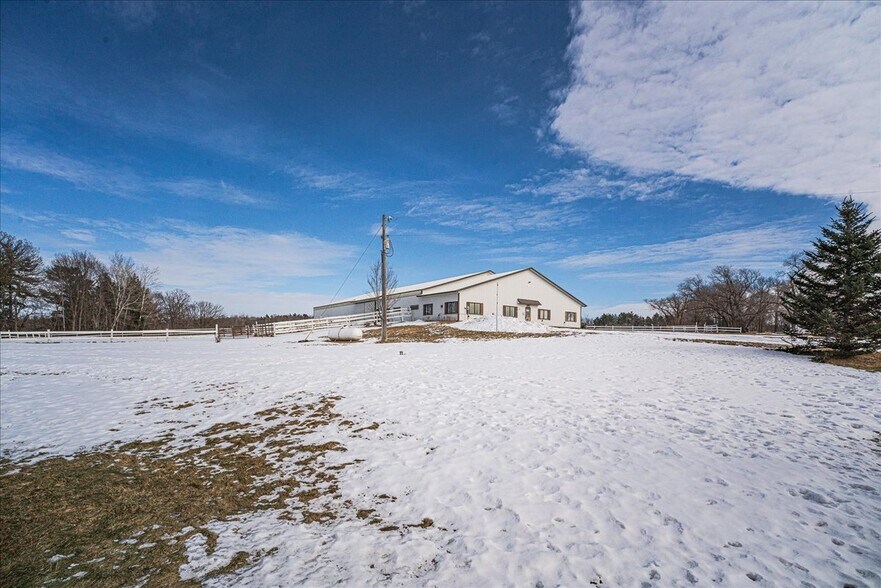 More Photos Of 12446 190th St, Milaca Flex For Sale