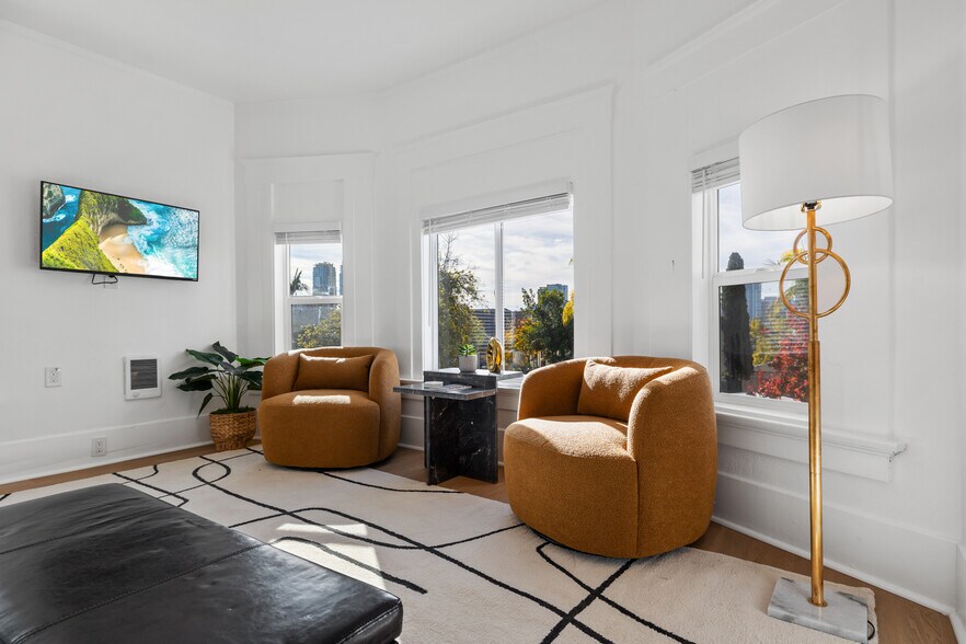 More Photos Of 1055 21st Street, San Diego Apartments For Sale