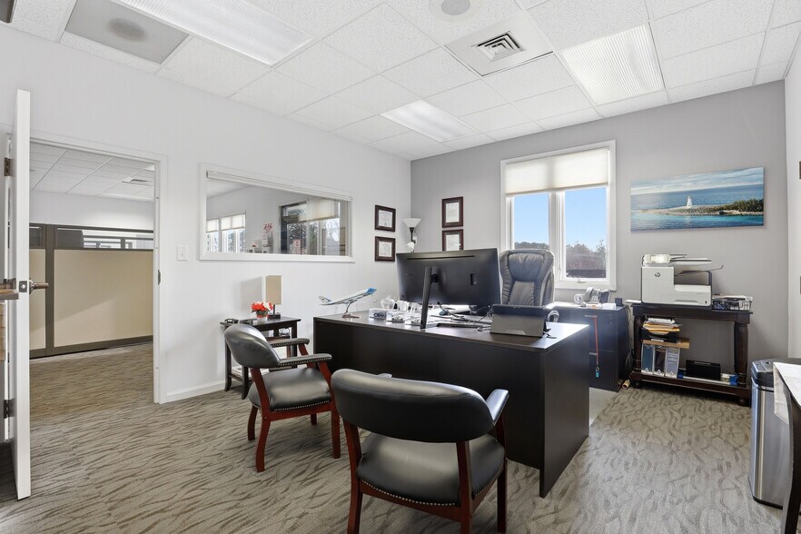 More Photos Of 2857 Hull Rd, Kinston Office For Sale