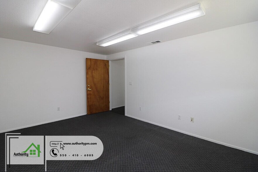 More Photos Of 1849 Keystone Ct, Redding Specialty For Lease