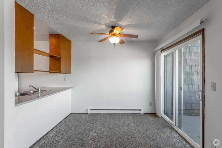 More Photos Of 515 S Farr Rd, Spokane Apartments For Sale
