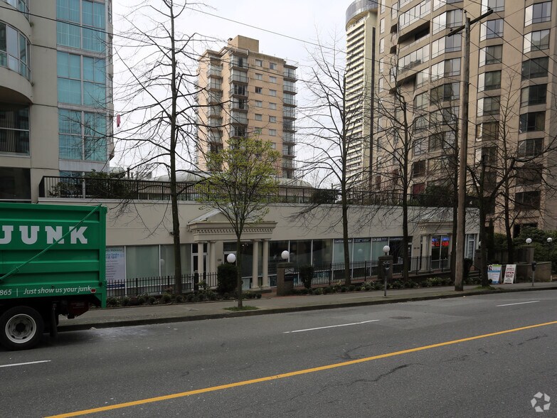 More Photos Of 1308-1338 Alberni St, Vancouver Storefront For Lease