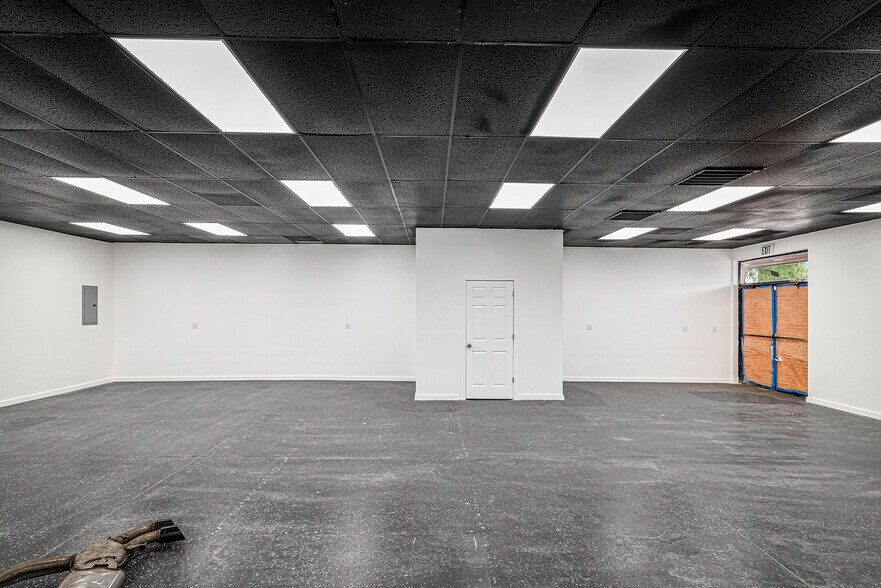 More Photos Of 340 W Hampden Ave, Englewood Freestanding For Lease