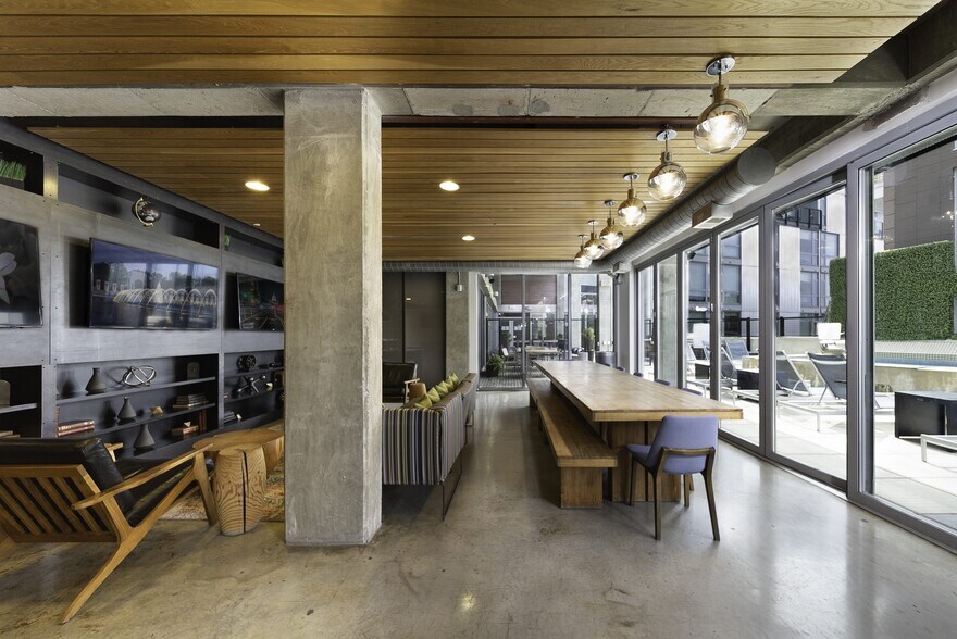 More Photos Of 1924 I St NW, Washington Storefront Retail Office For Lease