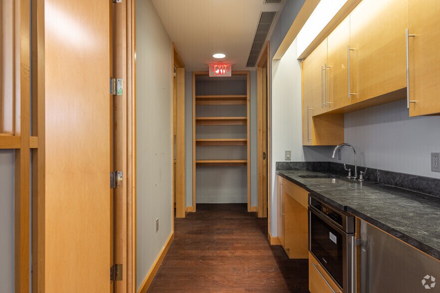 Photo of 8th Floor Ste 