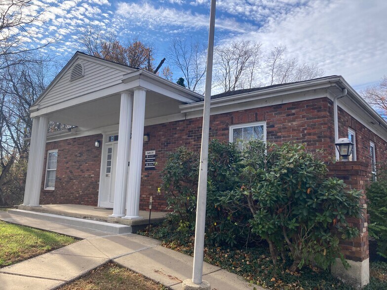 More Photos Of 1901 N Olden Ave, Ewing Office For Lease