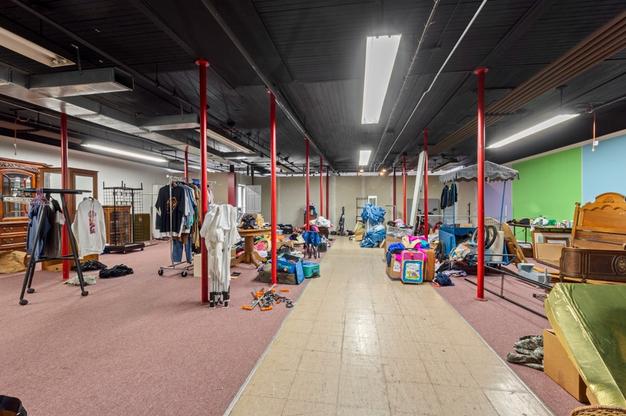 More Photos Of 30-32 S Main St, Attleboro General Retail For Sale