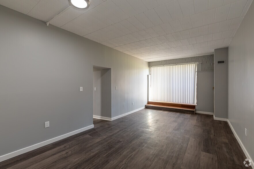 More Photos Of 59 Sumner St, Hartford Apartments For Sale