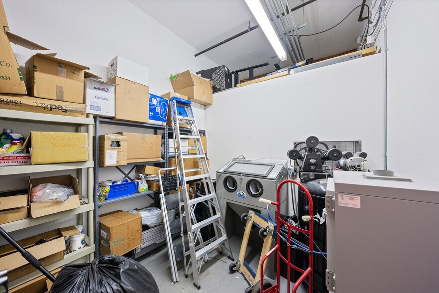 More Photos Of 42 Dore St, San Francisco Office For Sale