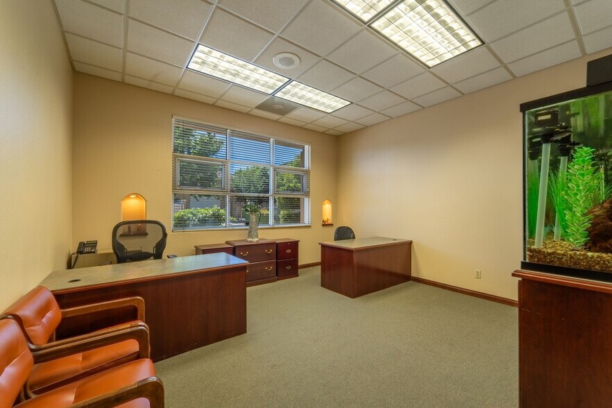 More Photos Of 1444 W Main St, Ripon Medical For Lease