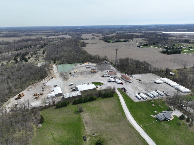 More Photos Of 8451 S SR 39, Clayton Warehouse For Lease