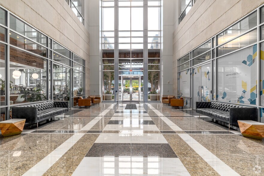 More Photos Of 1111 Metropolitan Ave, Charlotte Office Residential For Lease