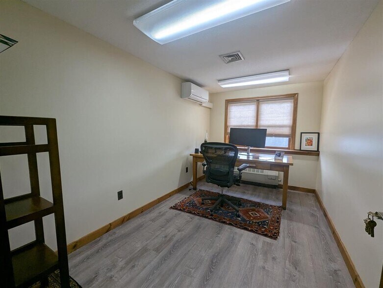 More Photos Of 209 Main St, Charlestown Storefront Retail Office For Sale