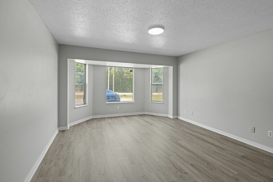 More Photos Of 150 Ellis St, Vonore Apartments For Sale