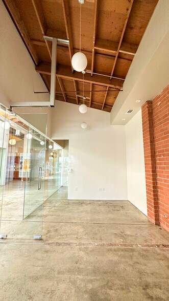 More Photos Of 8226 W 3rd St, Los Angeles Storefront Retail Office For Lease
