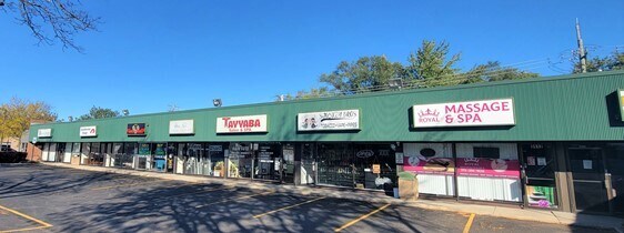 More Photos Of 3510-3528 Dempster St, Skokie Unknown For Lease