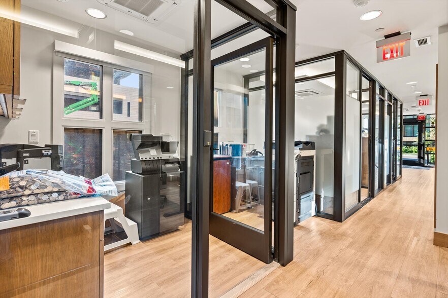 More Photos Of 122 W Main St, Aspen Office Residential For Sale