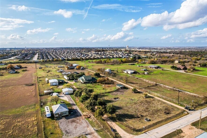 More Photos Of 21424 Martin Ln, Pflugerville Land For Sale