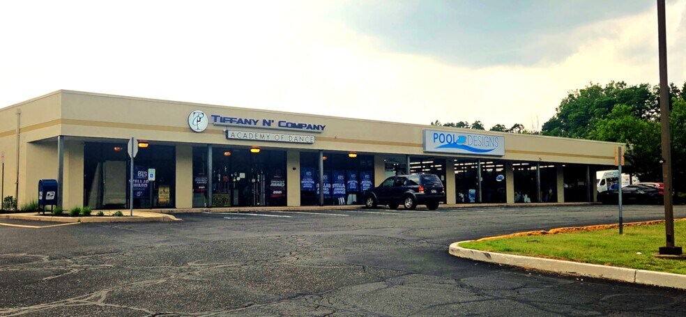More Photos Of 127 Highway 206, Hamilton Flex For Lease