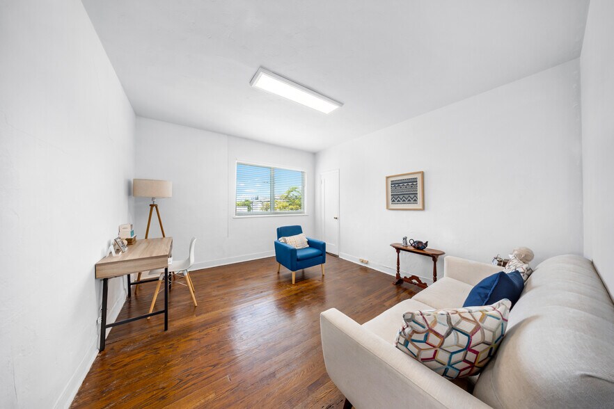 More Photos Of 1267 Coral Way, Miami Storefront Retail Residential For Lease