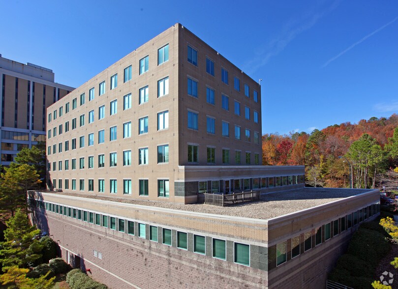 More Photos Of 880 Montclair Rd, Birmingham Office For Lease