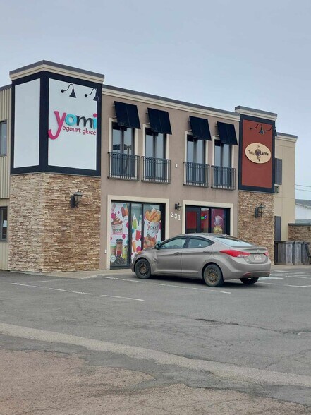 More Photos Of 229 Bd J. D. Gauthier, Shippagan General Retail For Lease
