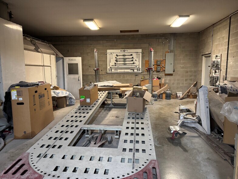 More Photos Of 403 Charles St, Sistersville Warehouse For Sale