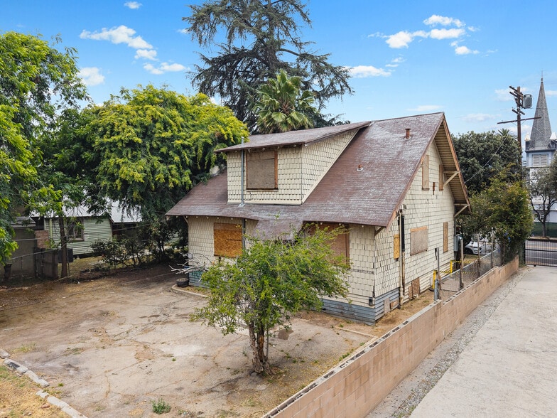 More Photos Of 366 E Orange Grove Blvd, Pasadena Land For Sale