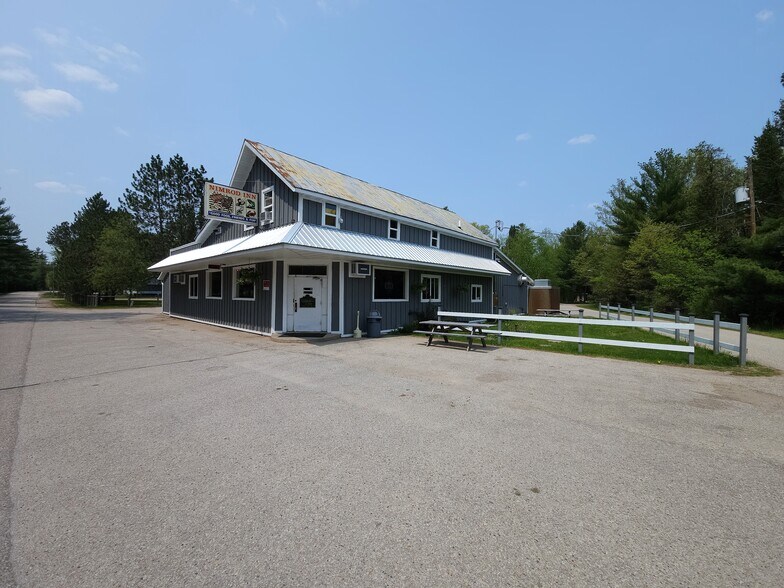 Primary Photo Of N12808 Northway Dr, Athelstane Restaurant For Sale