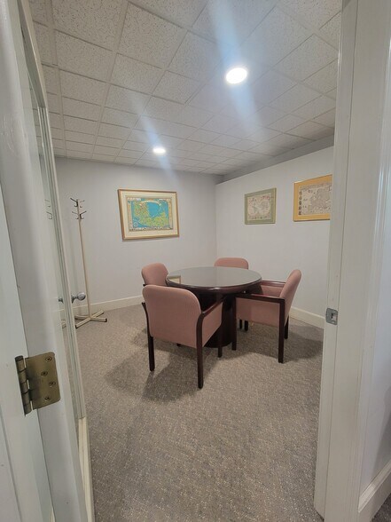 More Photos Of 683 Main St, Norwell Loft Creative Space For Lease