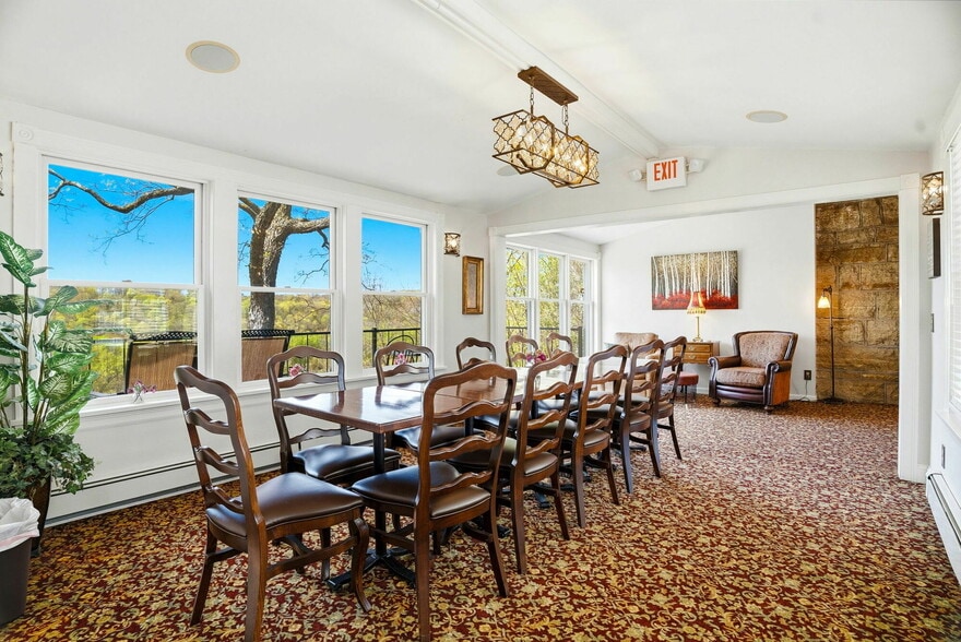 More Photos Of 305 River St, Osceola Hospitality For Sale